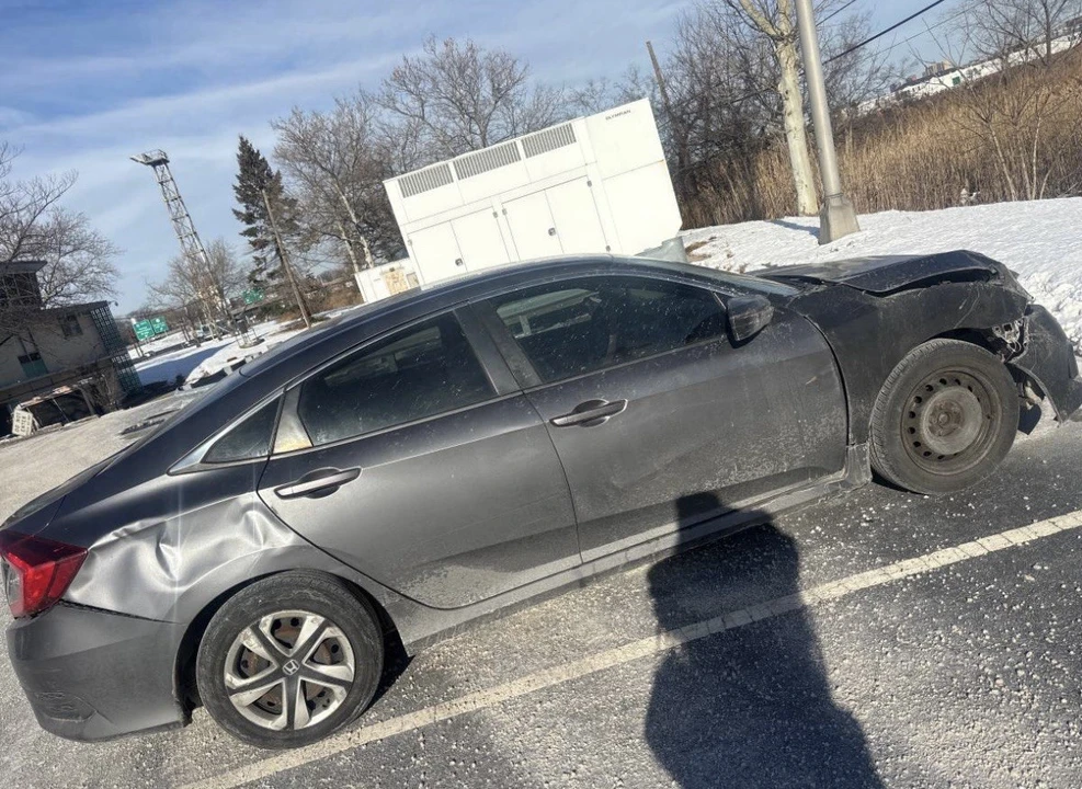 2018 Honda Civic 10th Gen - Image 2 of 4