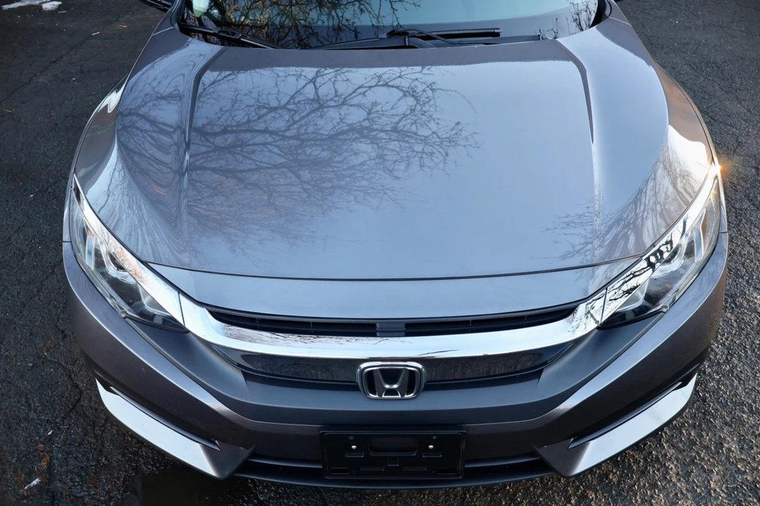 2018 Honda Civic 10th Gen - Image 14 of 21