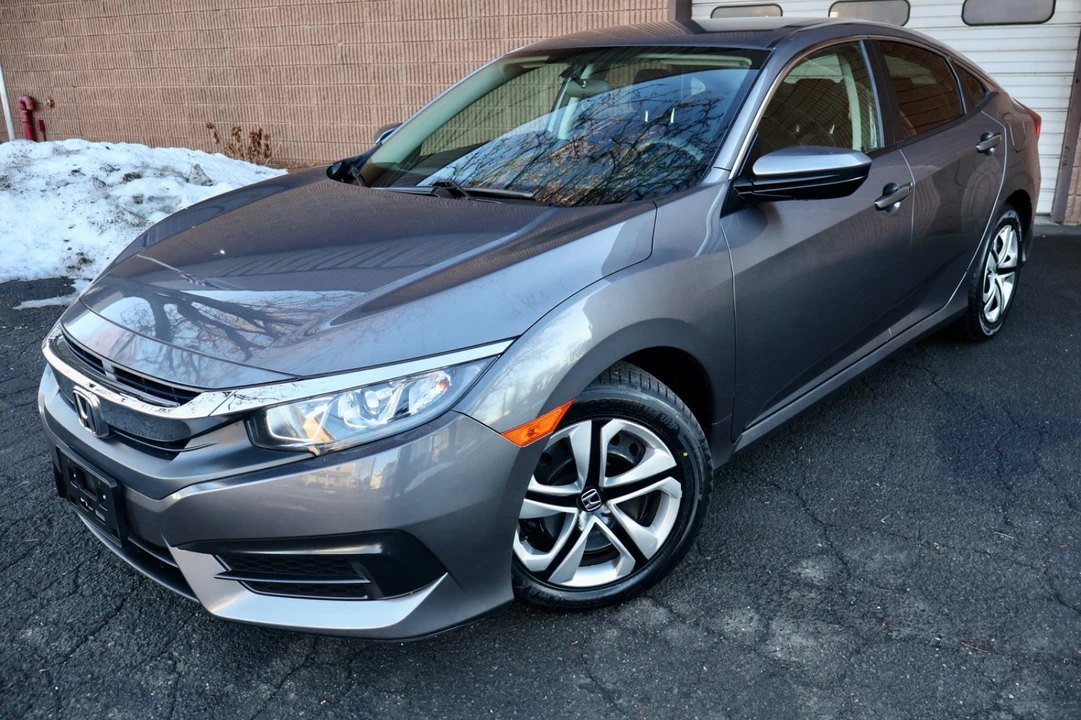 2018 Honda Civic 10th Gen - Image 3 of 21