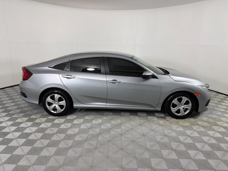 2018 Honda Civic 10th Gen - Image 4 of 20