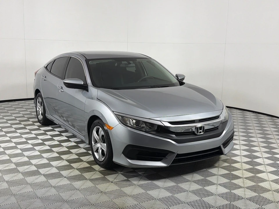 2018 Honda Civic 10th Gen - Image 3 of 20