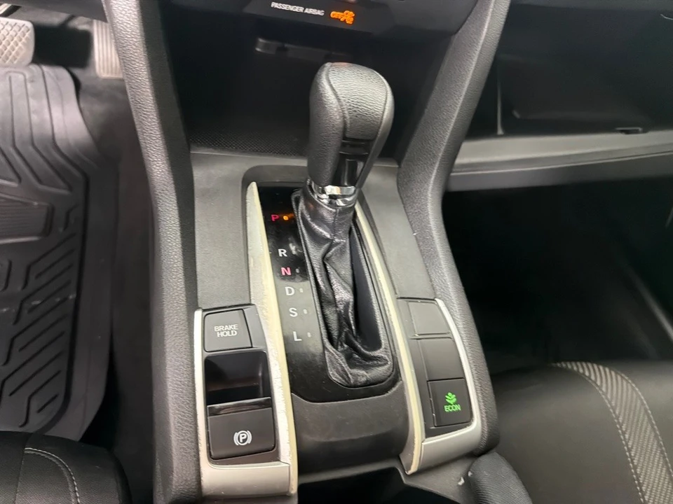 2018 Honda Civic 10th Gen - Image 15 of 20