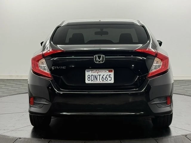 2018 Honda Civic 10th Gen - Image 8 of 12