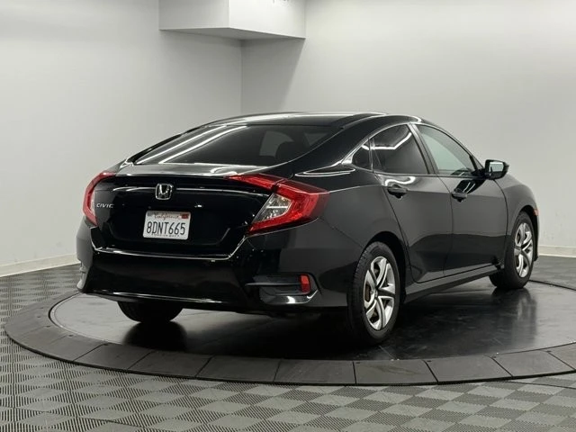 2018 Honda Civic 10th Gen - Image 6 of 12