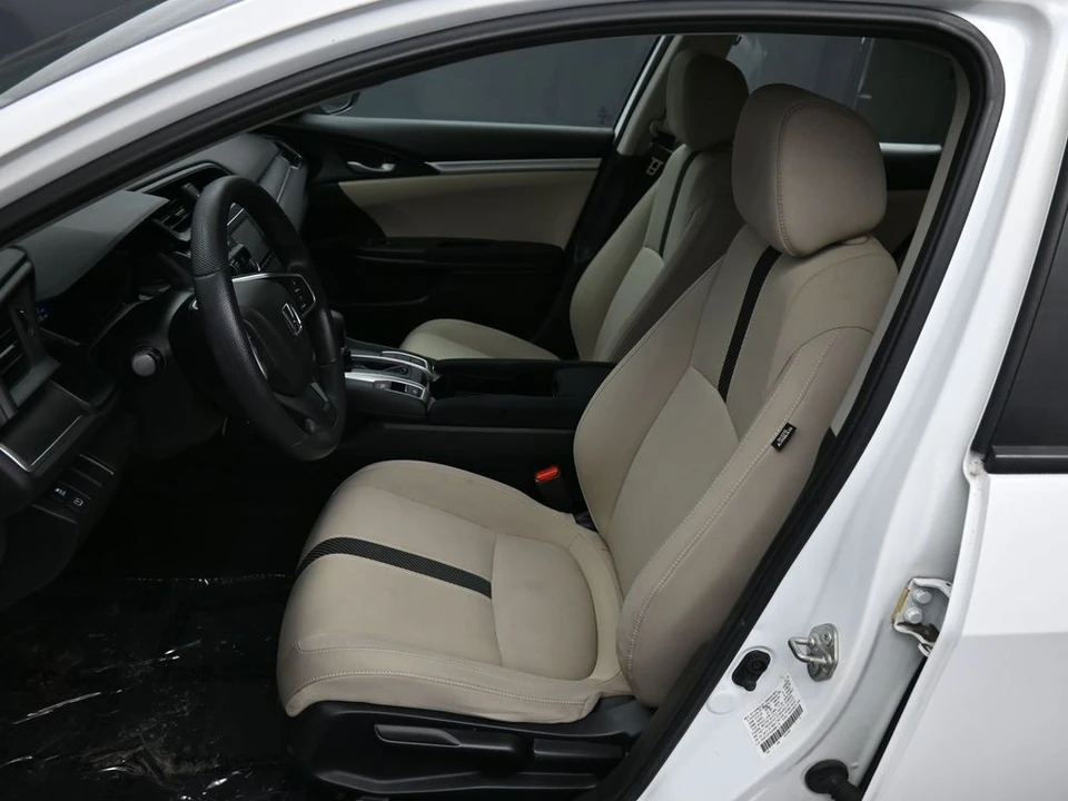 2018 Honda Civic 10th Gen - Image 18 of 21