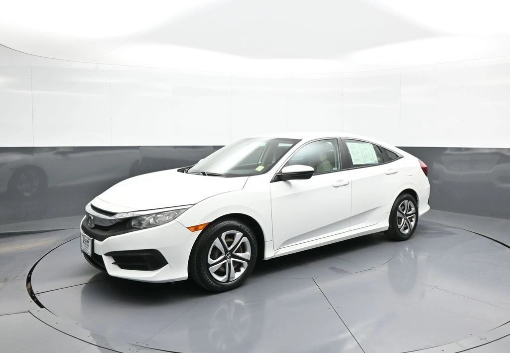 2018 Honda Civic 10th Gen - Image 10 of 21
