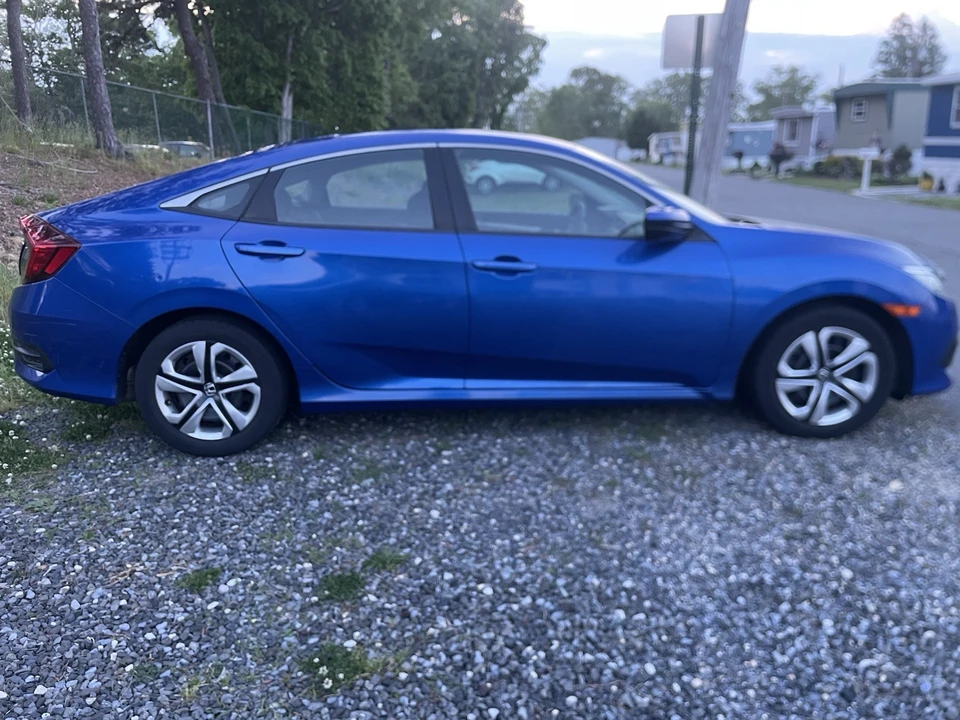 2018 Honda Civic 10th Gen - Image 6 of 22