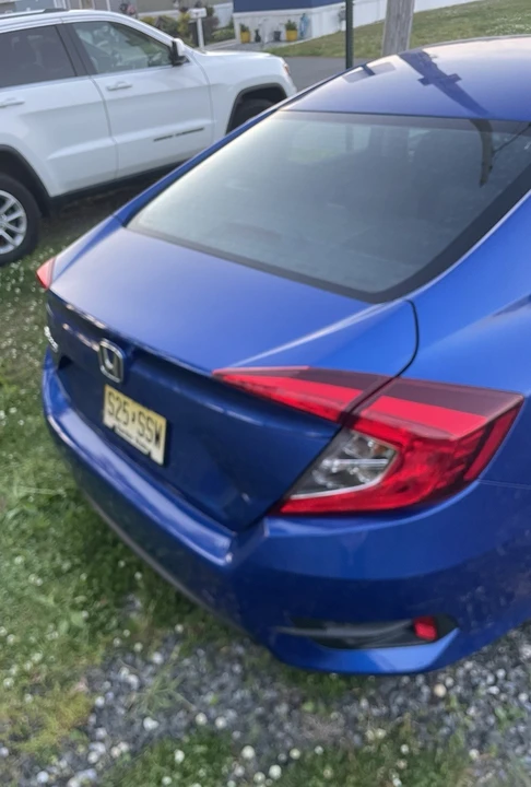 2018 Honda Civic 10th Gen - Image 11 of 22