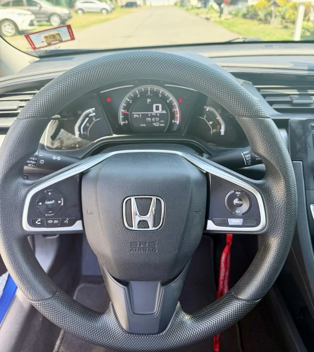 2018 Honda Civic 10th Gen - Image 13 of 22
