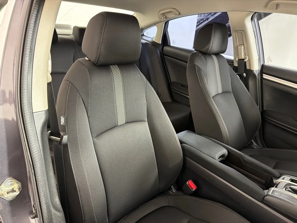 2018 Honda Civic 10th Gen - Image 23 of 25