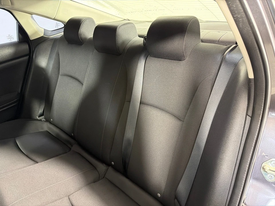 2018 Honda Civic 10th Gen - Image 19 of 25