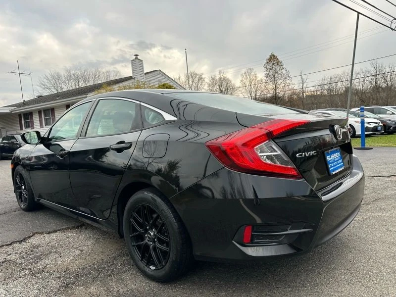 2018 Honda Civic 10th Gen - Image 4 of 12