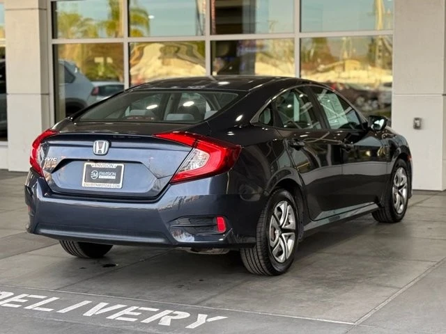 2018 Honda Civic 10th Gen - Image 13 of 21