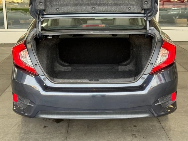 2018 Honda Civic 10th Gen - Image 14 of 21