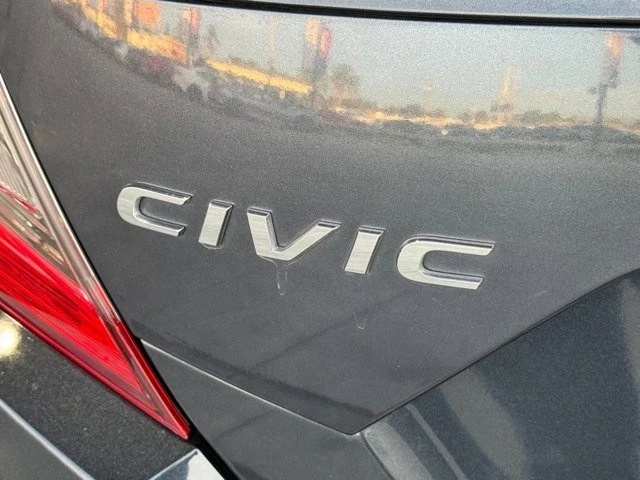 2018 Honda Civic 10th Gen - Image 12 of 12