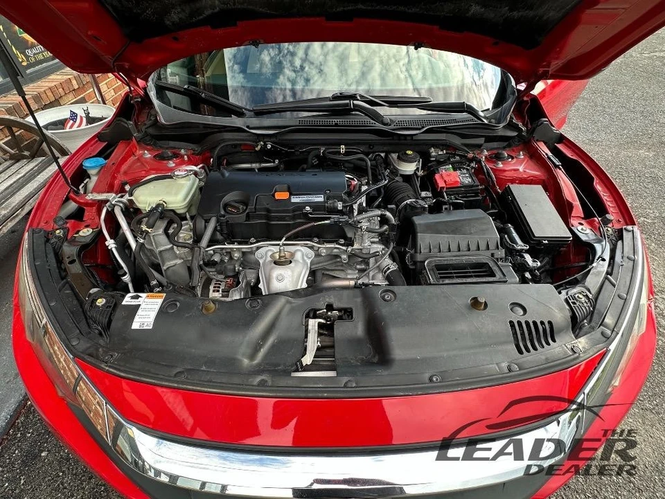 2018 Honda Civic 10th Gen - Image 11 of 15