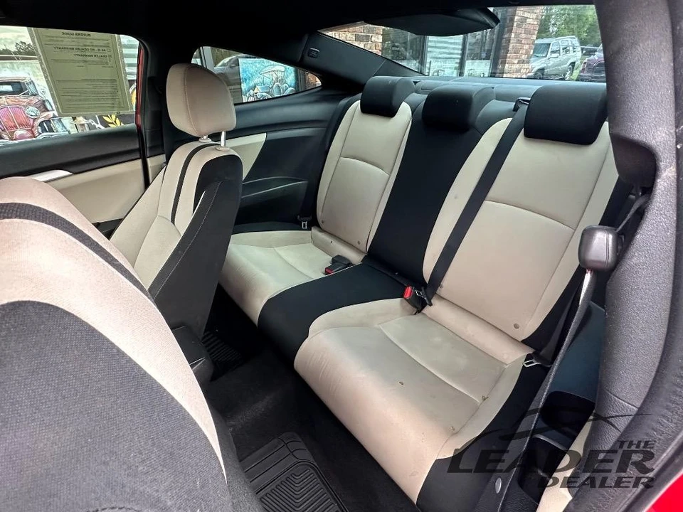 2018 Honda Civic 10th Gen - Image 7 of 15