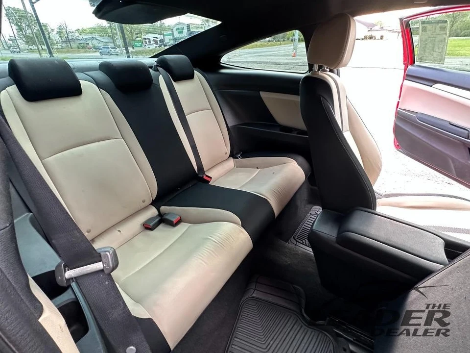2018 Honda Civic 10th Gen - Image 9 of 15