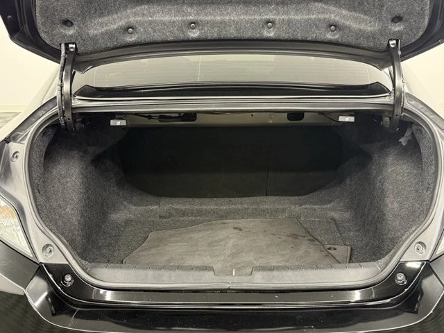 2018 Honda Civic 10th Gen - Image 11 of 12