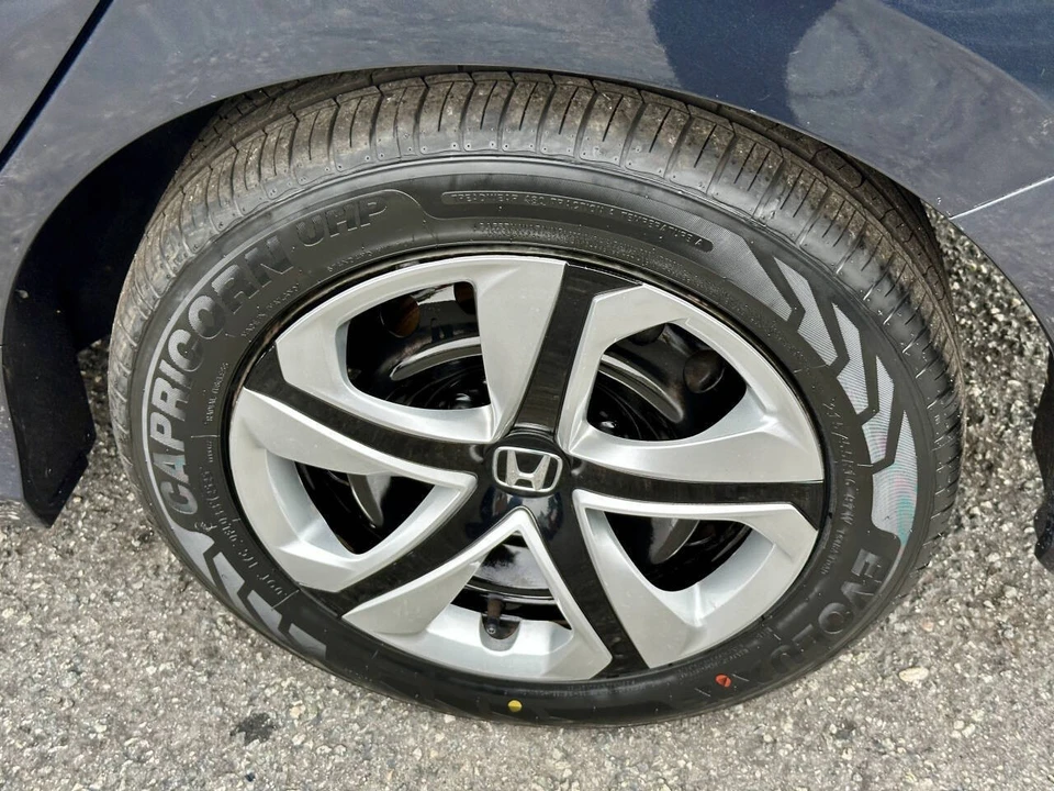 2018 Honda Civic 10th Gen - Image 27 of 28