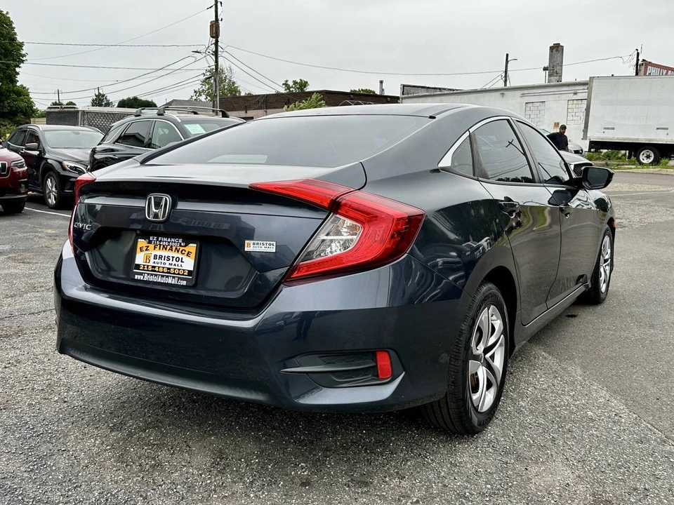 2018 Honda Civic 10th Gen - Image 7 of 28