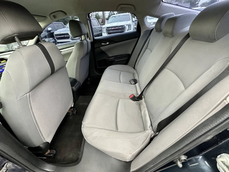 2018 Honda Civic 10th Gen - Image 10 of 28