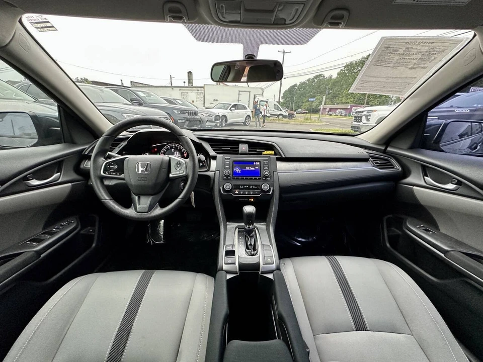 2018 Honda Civic 10th Gen - Image 22 of 28