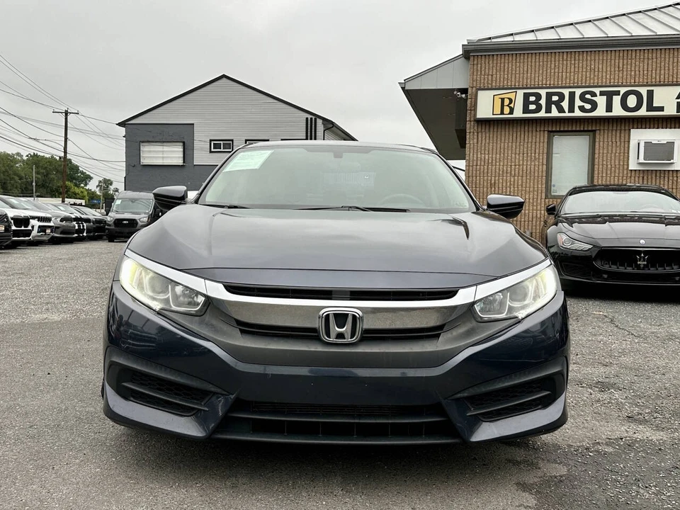 2018 Honda Civic 10th Gen - Image 3 of 28