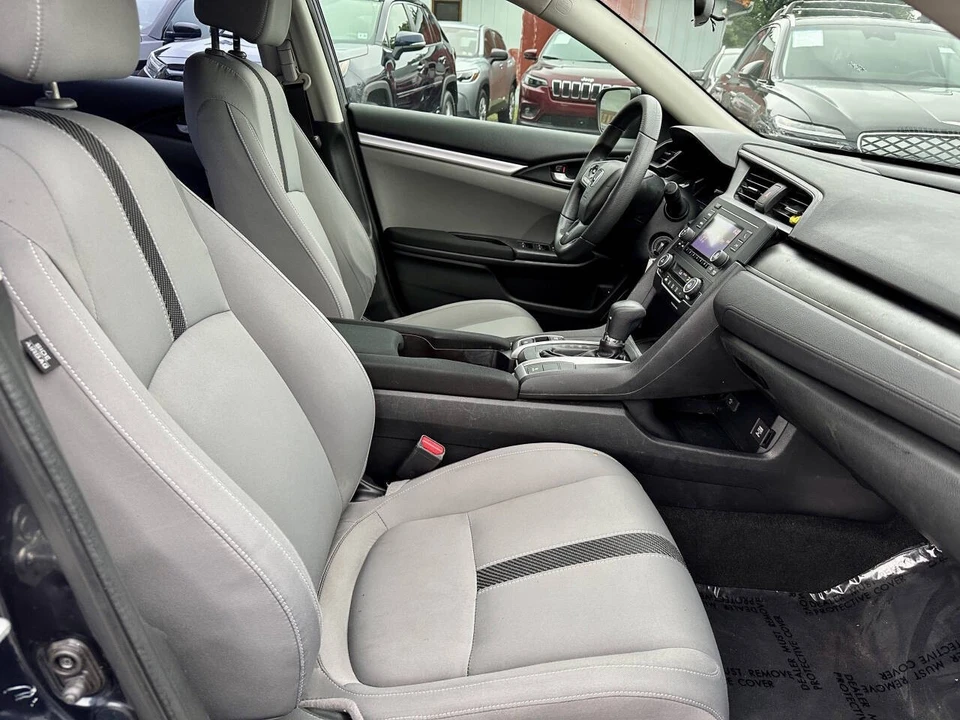 2018 Honda Civic 10th Gen - Image 15 of 28