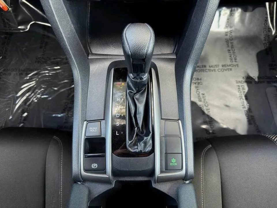 2018 Honda Civic 10th Gen - Image 8 of 12