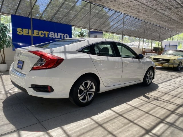 2018 Honda Civic 10th Gen - Image 7 of 31