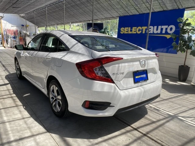 2018 Honda Civic 10th Gen - Image 16 of 31