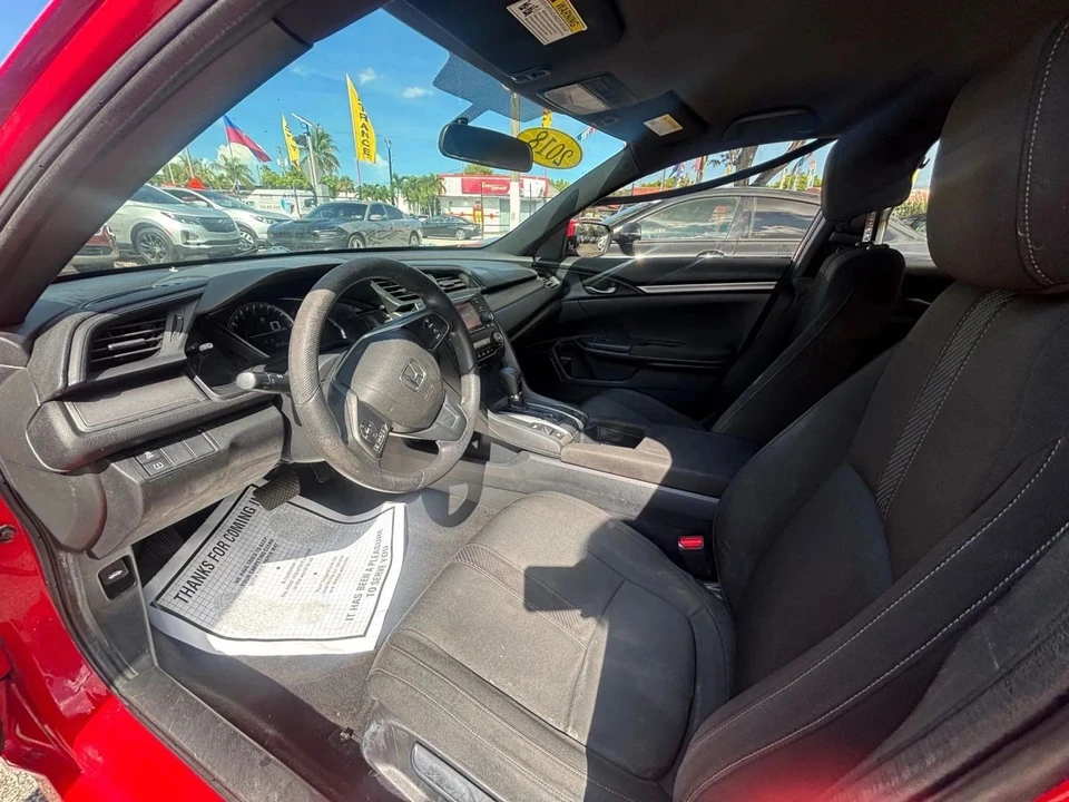 2018 Honda Civic 10th Gen - Image 10 of 17