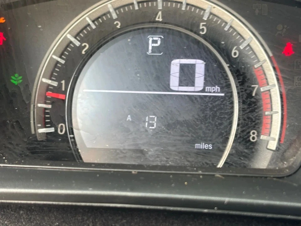 2018 Honda Civic 10th Gen - Image 15 of 17