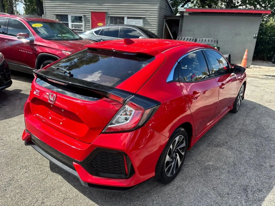 2018 Honda Civic 10th Gen - Image 8 of 17