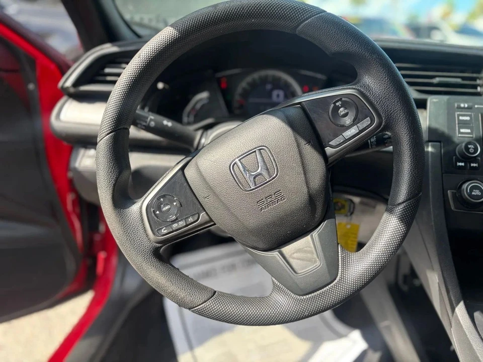 2018 Honda Civic 10th Gen - Image 14 of 17