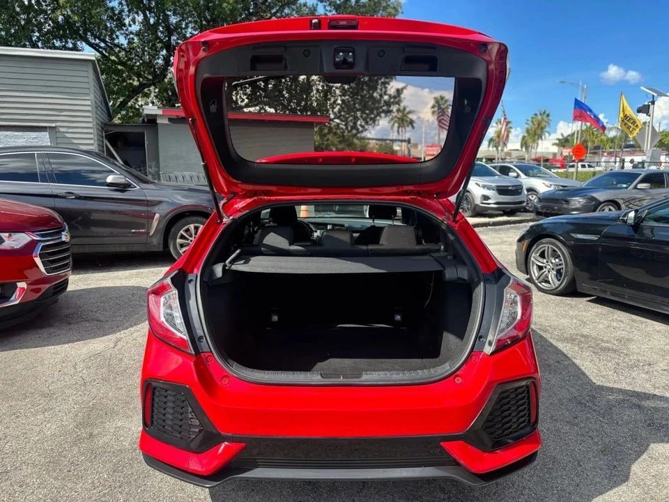 2018 Honda Civic 10th Gen - Image 7 of 17