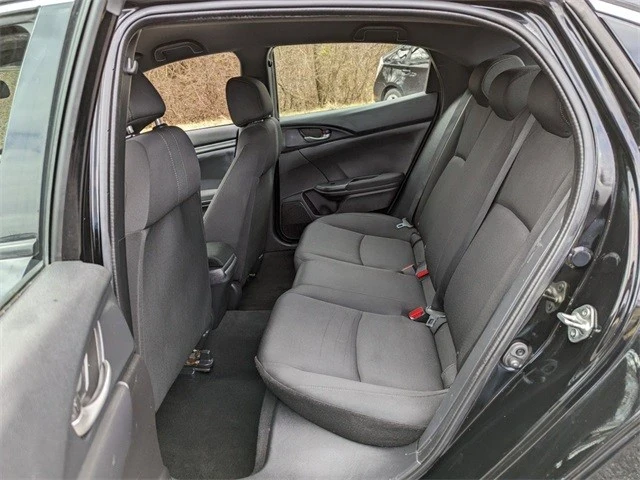 2018 Honda Civic 10th Gen - Image 18 of 21