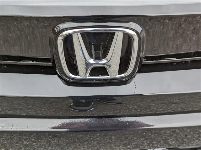 2018 Honda Civic 10th Gen - Image 9 of 21