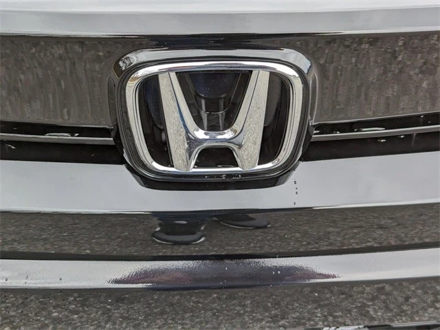 2018 Honda Civic 10th Gen - Image 9 of 21