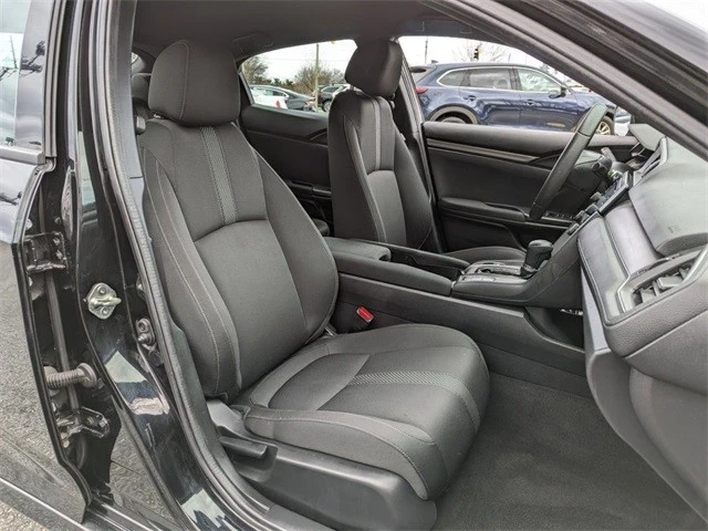 2018 Honda Civic 10th Gen - Image 12 of 21