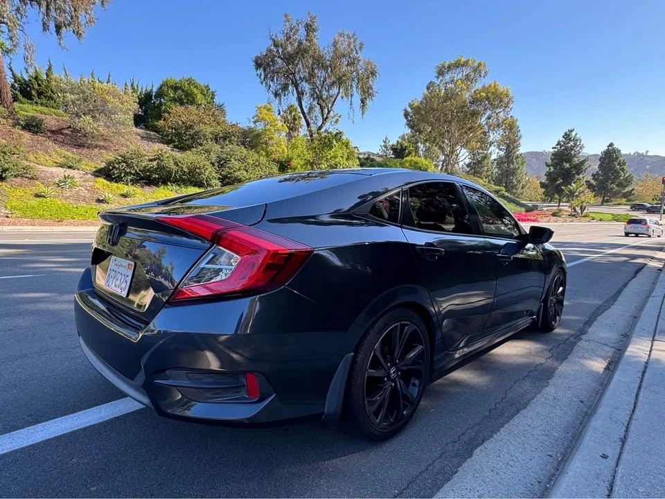 2018 Honda Civic 10th Gen - Image 5 of 20