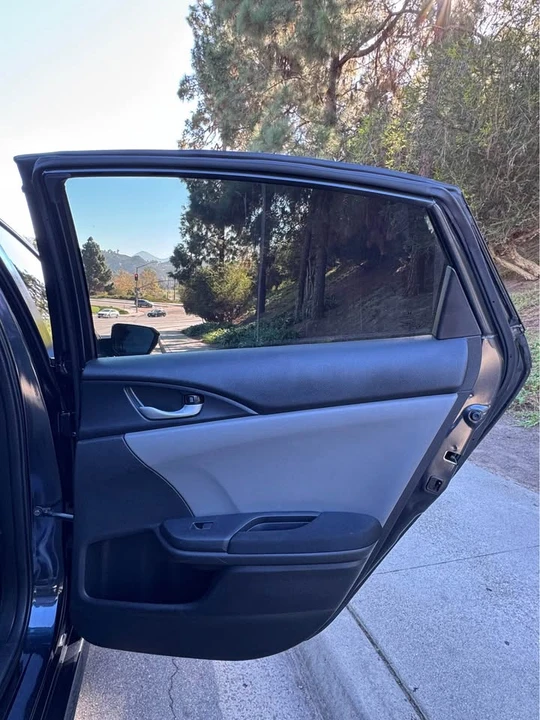 2018 Honda Civic 10th Gen - Image 13 of 20