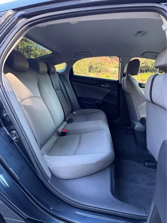 2018 Honda Civic 10th Gen - Image 14 of 20