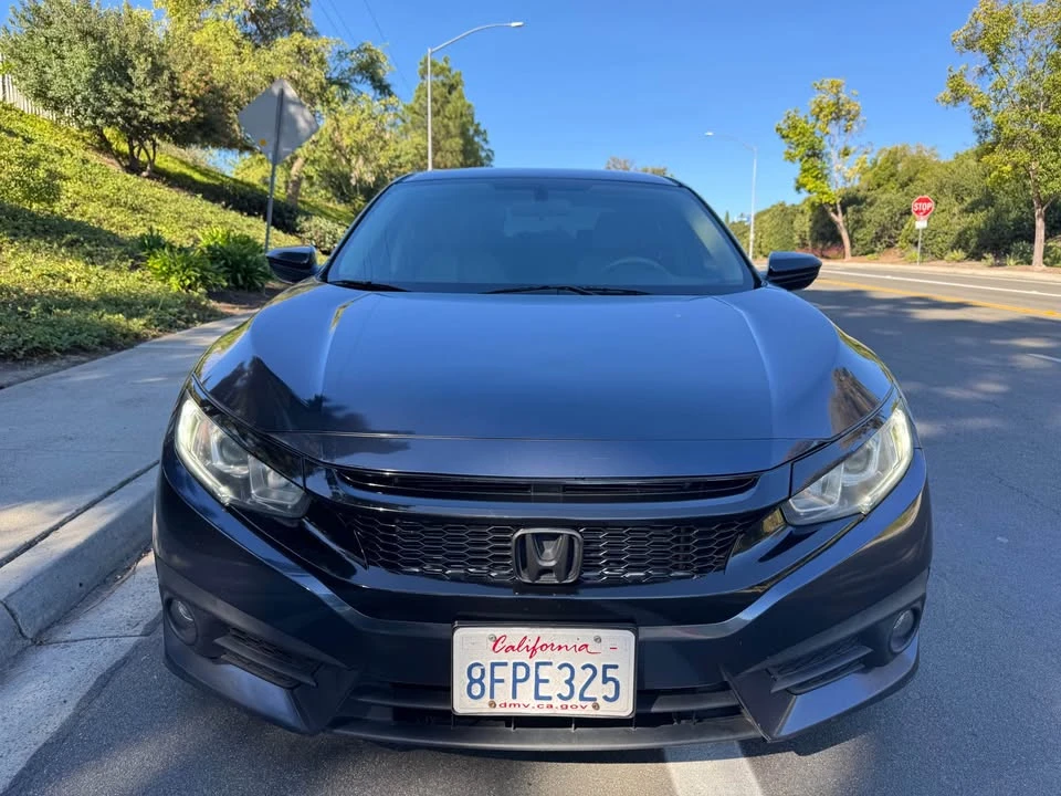 2018 Honda Civic 10th Gen - Image 2 of 20
