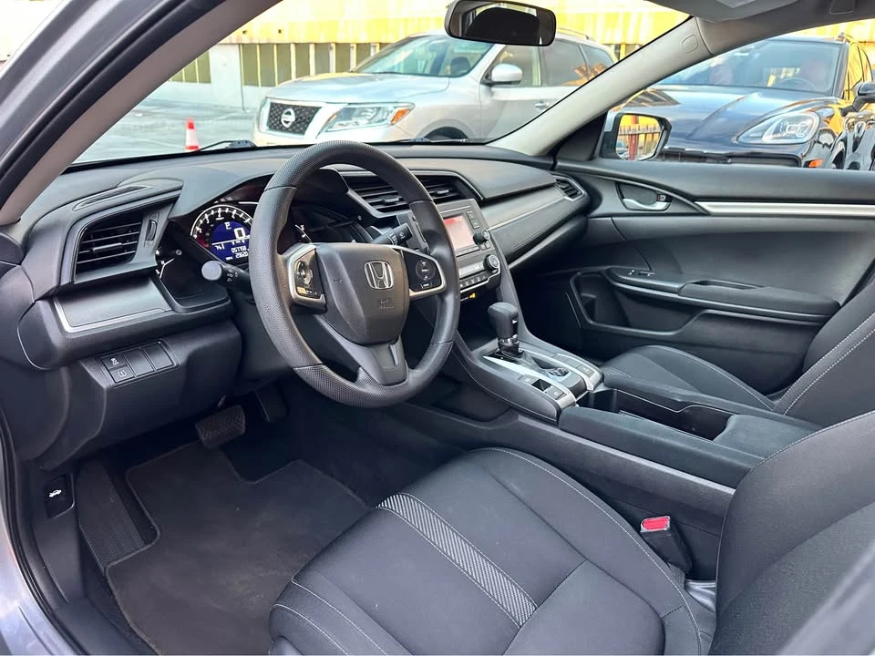 2018 Honda Civic 10th Gen - Image 8 of 14