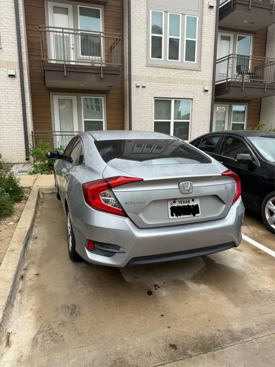 2018 Honda Civic 10th Gen - Image 4 of 6