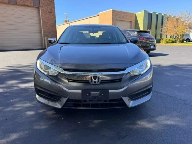 2018 Honda Civic 10th Gen - Image 2 of 12