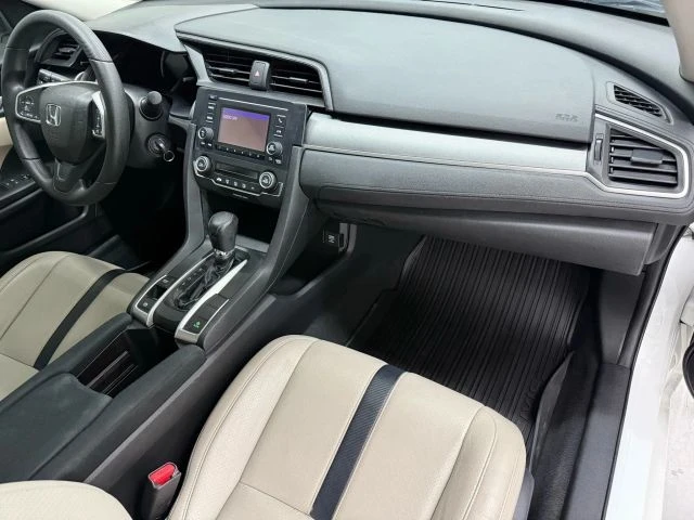 2018 Honda Civic 10th Gen - Image 18 of 31