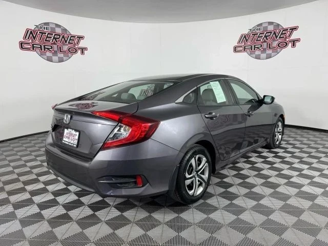 2018 Honda Civic 10th Gen - Image 7 of 12